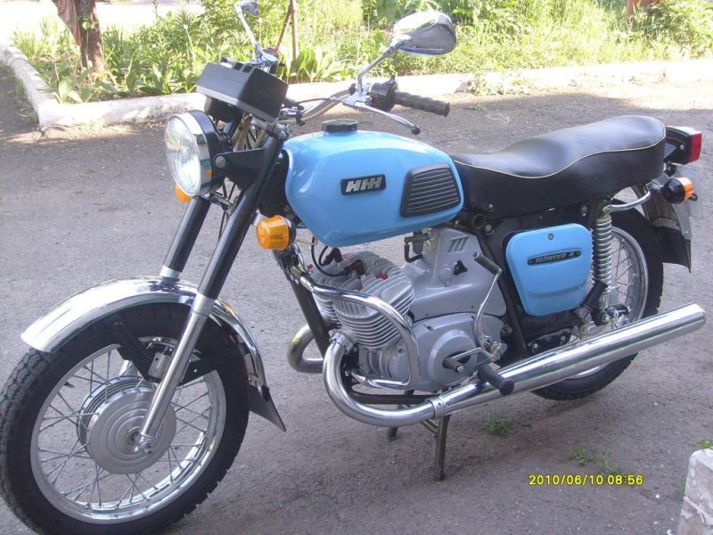 s7302264.jpg