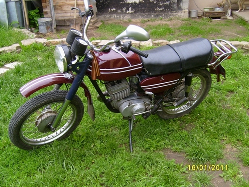 S7001904.JPG