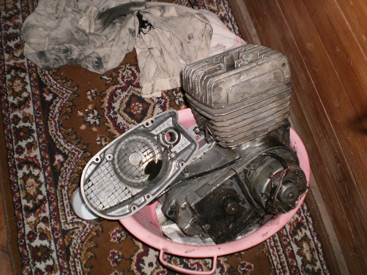 Engine.JPG